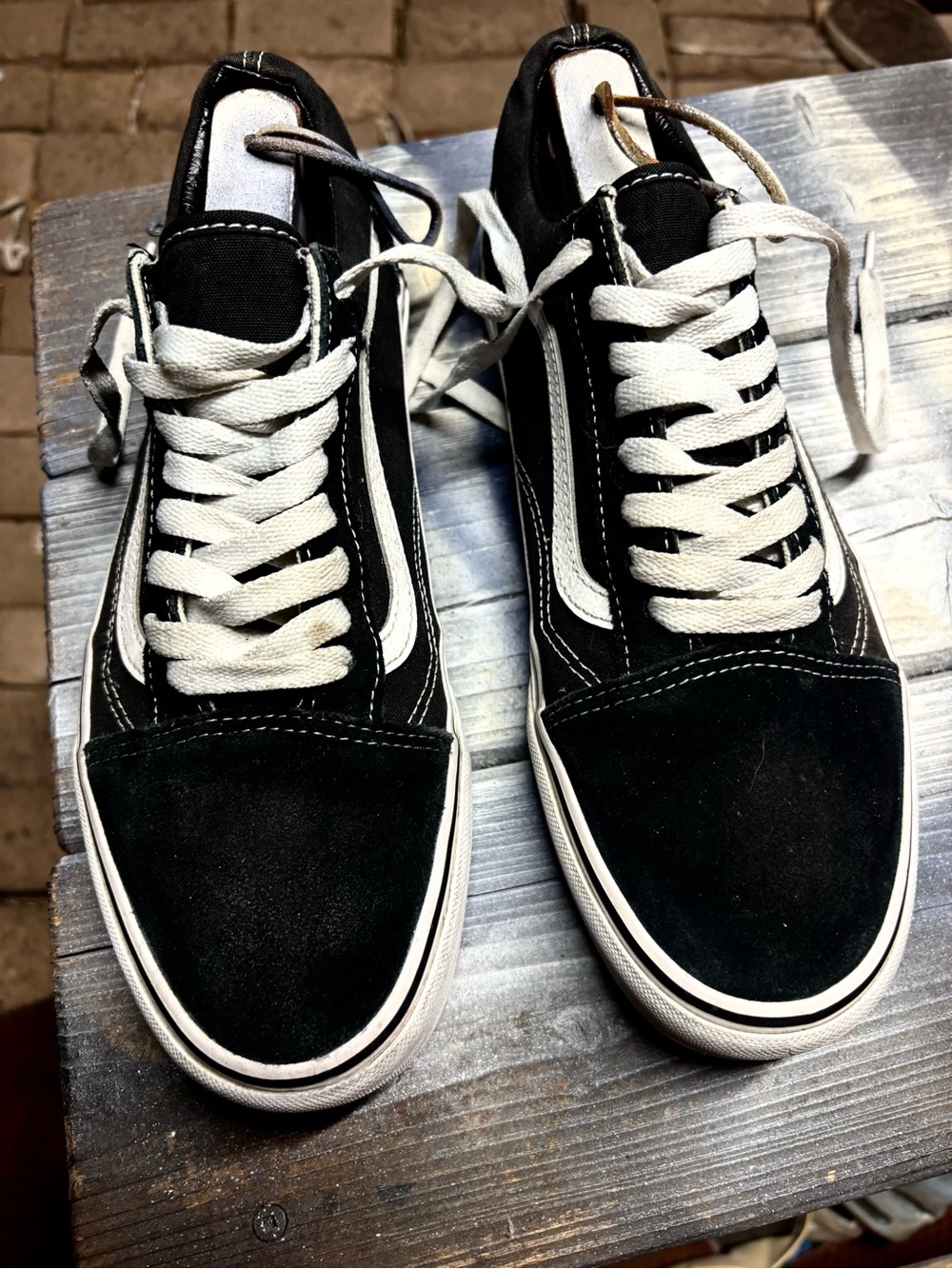 Black Vans Old Skool sneakers with white side stripe, size US 10 Mens